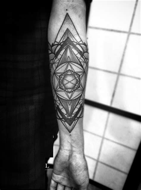 Geometric Tattoos Designs Ideas And Meaning Tattoos For You