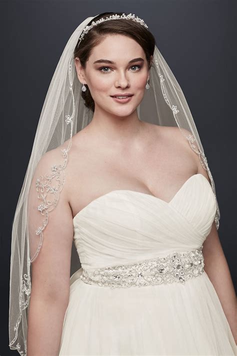 plus size wedding dress with sweetheart neckline david s bridal collection 4xl9ntwg3802