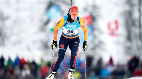 Find the perfect denise herrmann stock photos and editorial news pictures from getty images. Tiril Eckhoff gewinnt Massenstart in Annecy, Preuß und ...