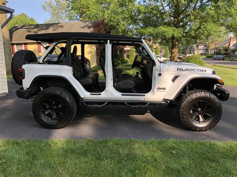 Those who do choose a sport will enjoy this year's upgrades that include the full doors with real windows, fog lamps and tow hooks front and rear. BRIGHT WHITE Wrangler JL Club | Page 54 | 2018+ Jeep ...
