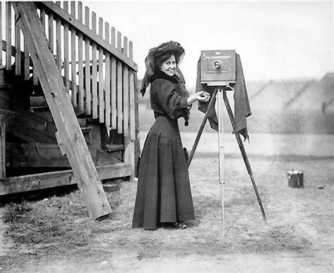 Turn Of The Century 1890s View Camera Via