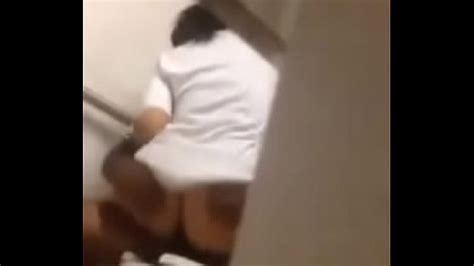 Videos de Sexo Espiando colombianas en baños publicos hd Películas Porno Cine Porno