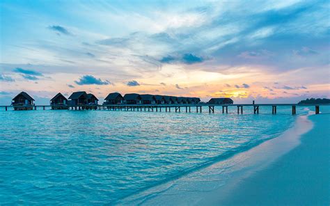 descargar fondos de pantalla maldivas la costa el océano Índico el verano el bungalow la