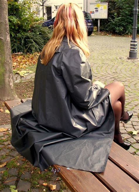 522 best keeper raincoats images on pinterest rainy days mac and