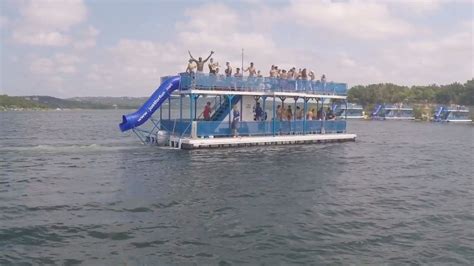 Party Barge Whether Your Parked Or Floating On The Lake The Party