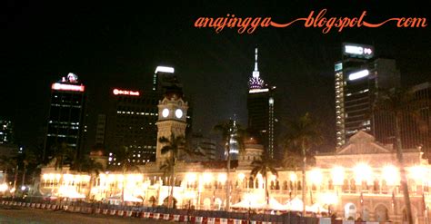 Panorama by 12 hdr photos. Dataran Merdeka Png / Dataran Merdeka City Parks City ...