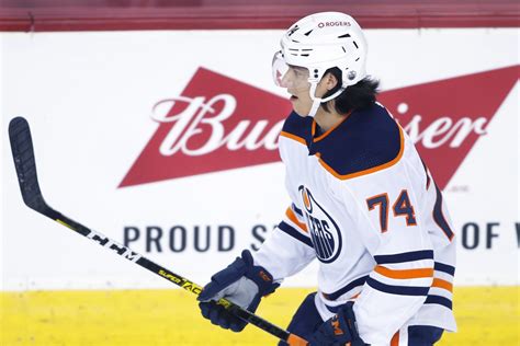 Unacceptable And Disgusting Support Pours In For Oilers Bear After