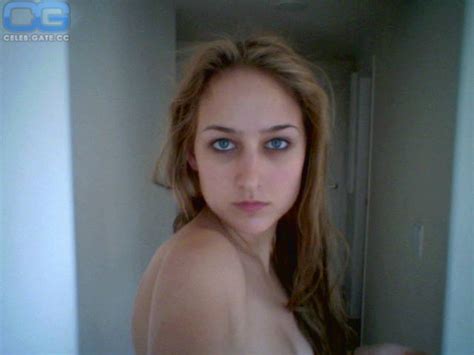 Leelee Sobieski Nude Pictures Onlyfans Leaks Playboy Photos Sex Scene Uncensored