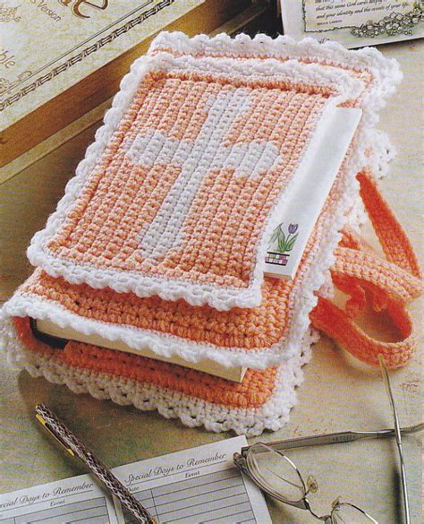 25 Unique Crochet Book Cover Ideas On Pinterest Crochet Book Cover