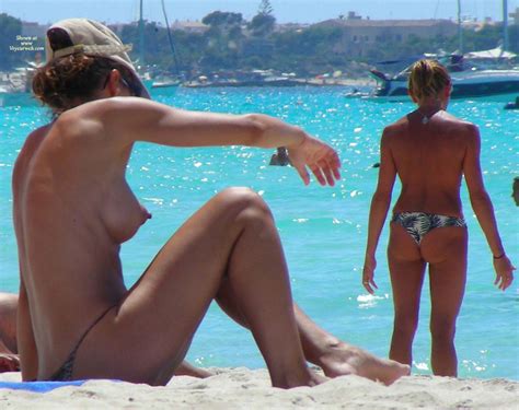 Beach Voyeur Mallorca Big Nipples Voyeur Web