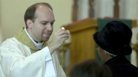Fbi Says Ohio Priest Preyed On Vulnerable Drug Addicted Teens