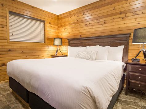 Instant confirmation · #1 vacation rental site · 2+ million listings Cabin 21 | Crystal Cove Beach Resort