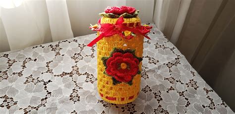 Capa Para Potes 500 Grs Em Crochê Amarelo Flores Vermelha Elo7