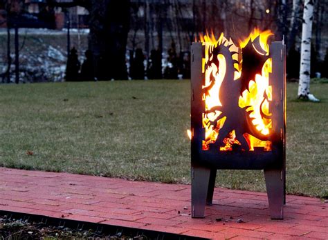Grab weapons to do others in and supplies to bolster your chances of survival. Fire Basket (Fire Pit) Flame, Witch or Dragon Shape ...