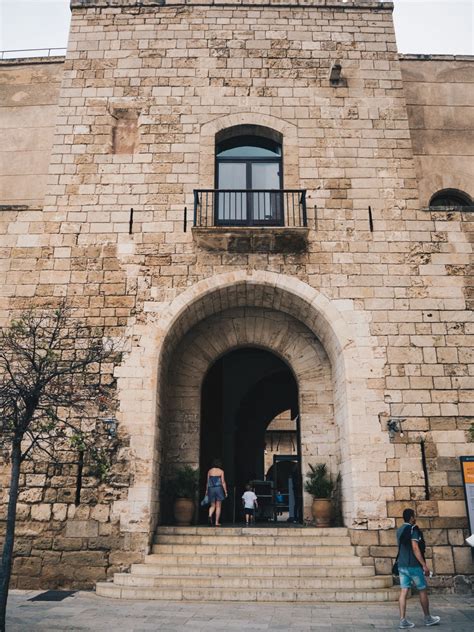 Travel 10 Things To Do In Palma De Mallorca Spain Rhyme And Ribbons