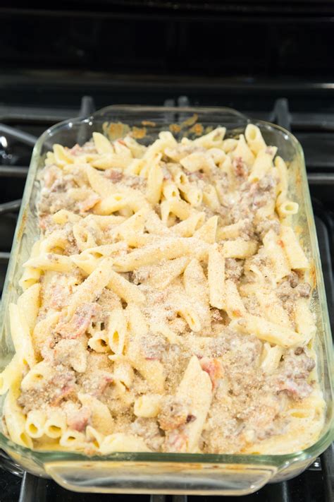 Homemade Macaroni And Cheese With Beef And Bacon Recipe