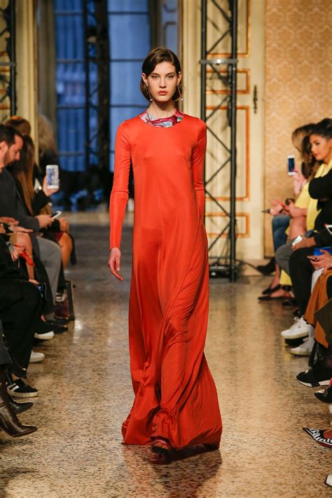 Emilio Pucci Fall 2018 Ready To Wear Milan Collection Vogue Womens