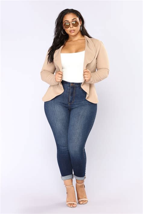 Curvy Outfits Casual Outfits Fashion Outfits Womens Fashion Plus
