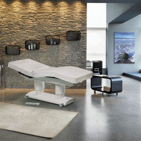 Brilliant Tips To Select And Get The Right Massage Table For You