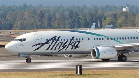 Alaska Airlines Boeing 737 800 Employee Powered N568as Takeoff From