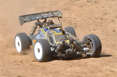 Nitro Powered Rc Car Versus Gas Powered Rc Car Which Is The Best