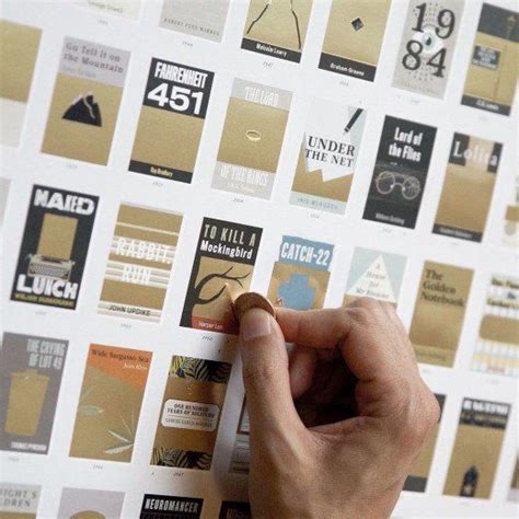 Exchanging gifts is a great way to show your appreciation for your colleagues during the holiday season. Unisex Secret Santa Gift Ideas for Under $20 | Christmas ...