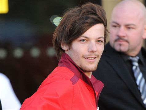 One Direction Star Louis Tomlinson Buys Football Club Inquirer