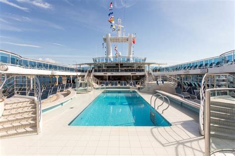 Lido Pool On Coral Princess Cruise Ship Cruise Critic