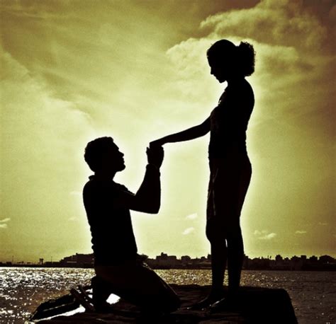 Seorang istri adalah cerminan dari suami. √ Kata-kata Yang Romantis Buat Istri Tercinta Di ...