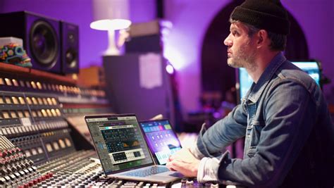 Joe meek was one of the most influential producers of the 1960s, pioneering experimental pop music, overdubbing, sampling and reverb. Logic Pro X 10.3 is out! - Logic Pro Help