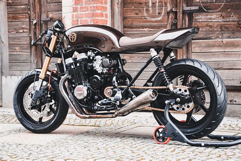 Faster And Son A Honda Cb750 Cafe Racer From Mt Customs