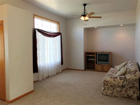 480 15th St. SW. Le Mars, Iowa – Very Nice 3 Bedroom Home – Brock Auction