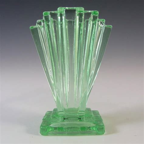Bagley 334 Art Deco 4 Uranium Green Glass Grantham Vase 33 25