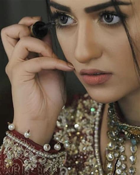Sarah Khan Ready To Go To Ramp Pakistani Girl Stylish Girl Images