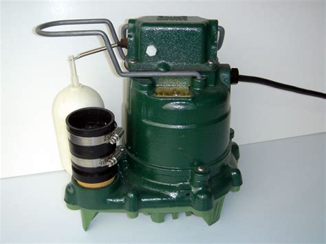 There are usually three types of noises that the sump pump makes, let us advise you how you can deal with all those types of noise on your. Sump Pump Reviews