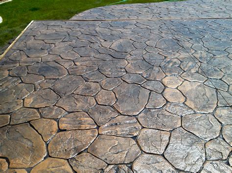 Stamped Concrete Pattern Is Random Stone Colors Are Doeskin And Black