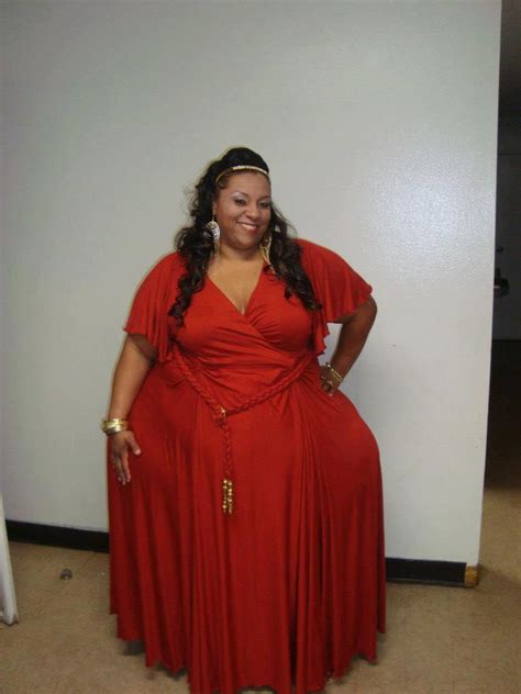 Worlds Largest Hips Mikel Ruffinelli Plus Size Model Has Hips 8