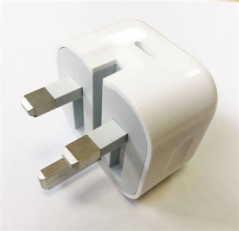 Official Apple A1696 Mu7w2ba 18w Uk 3 Pin Usb Type C Charger Head Plug
