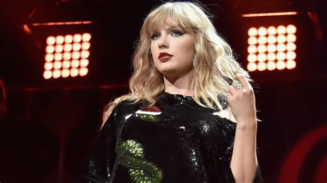 Taylor Swift Slammed By Fans For Saying 2017 Was A Great Year In