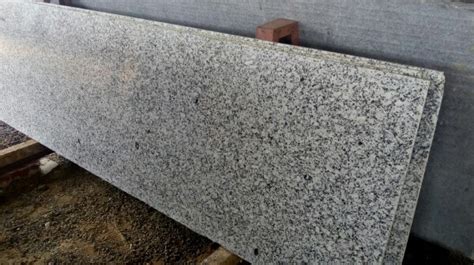 Pure White Granite 20 25 Mm And 25 Mm Rs 85 Square Feet Genuine