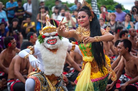 Seni Tari Unsur Unsur Dan Jenis Tarian Di Indonesia