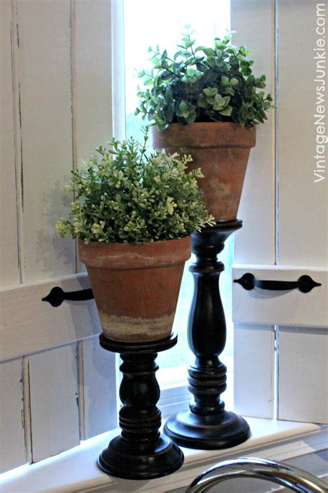 Wouldn't a plant be just perfect for that space?! 36 Best Farmhouse Plant Decor Ideas and Designs for 2021