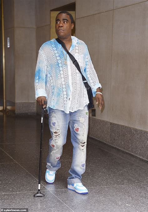 Tracy Morgan Proudly Shows Off Slimmed Down Physique As He Candidly