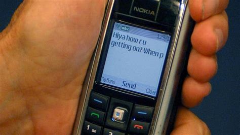 First Text Message Sent 20 Years Ago Today Itv News