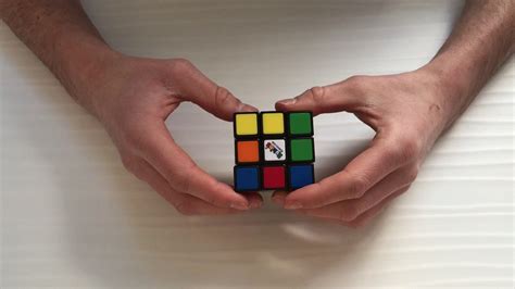 Comment Faire Un Rubiks Cube 3x3 Rapidement Automasites