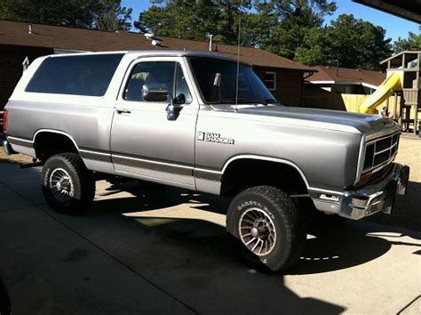 1989 Dodge Ramcharger 4500 100472280 Custom Lifted Truck