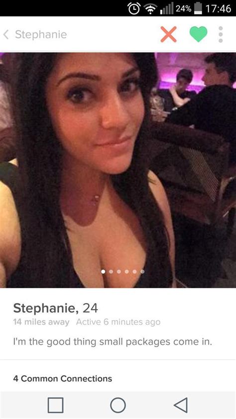 25 Tinder Profiles That Are Awkward At Best Tinder Humor Tinder Profile Funny Tinder Profiles