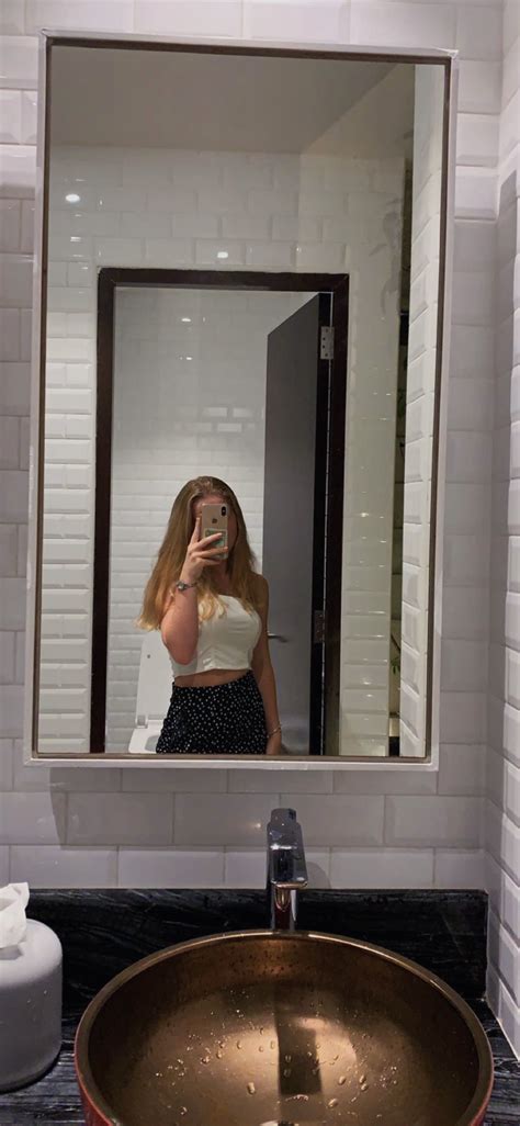 Bathroom Selfie Background Diario Para Chicas