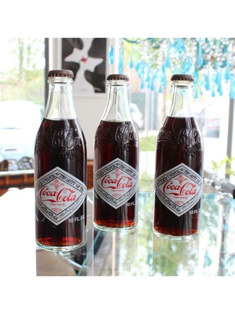 Our 1971 unity collection is a vibe. Bottiglie Coca-Cola da collezione (3 pz) Coca-Cola del ...