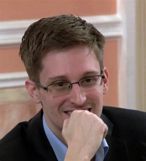 Lawyer Nsa Leaker Edward Snowden Wants To Return Home The Spokesman